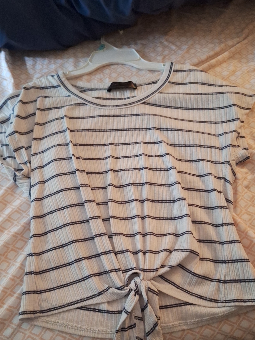 Shiela Rose - Striped Tie-Front Short Sleeve Top